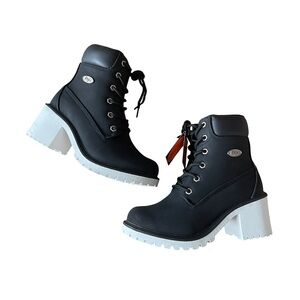 NWT Lugz Clove Black and White Block Heel Lace Up Combat Boots Womens 6.5